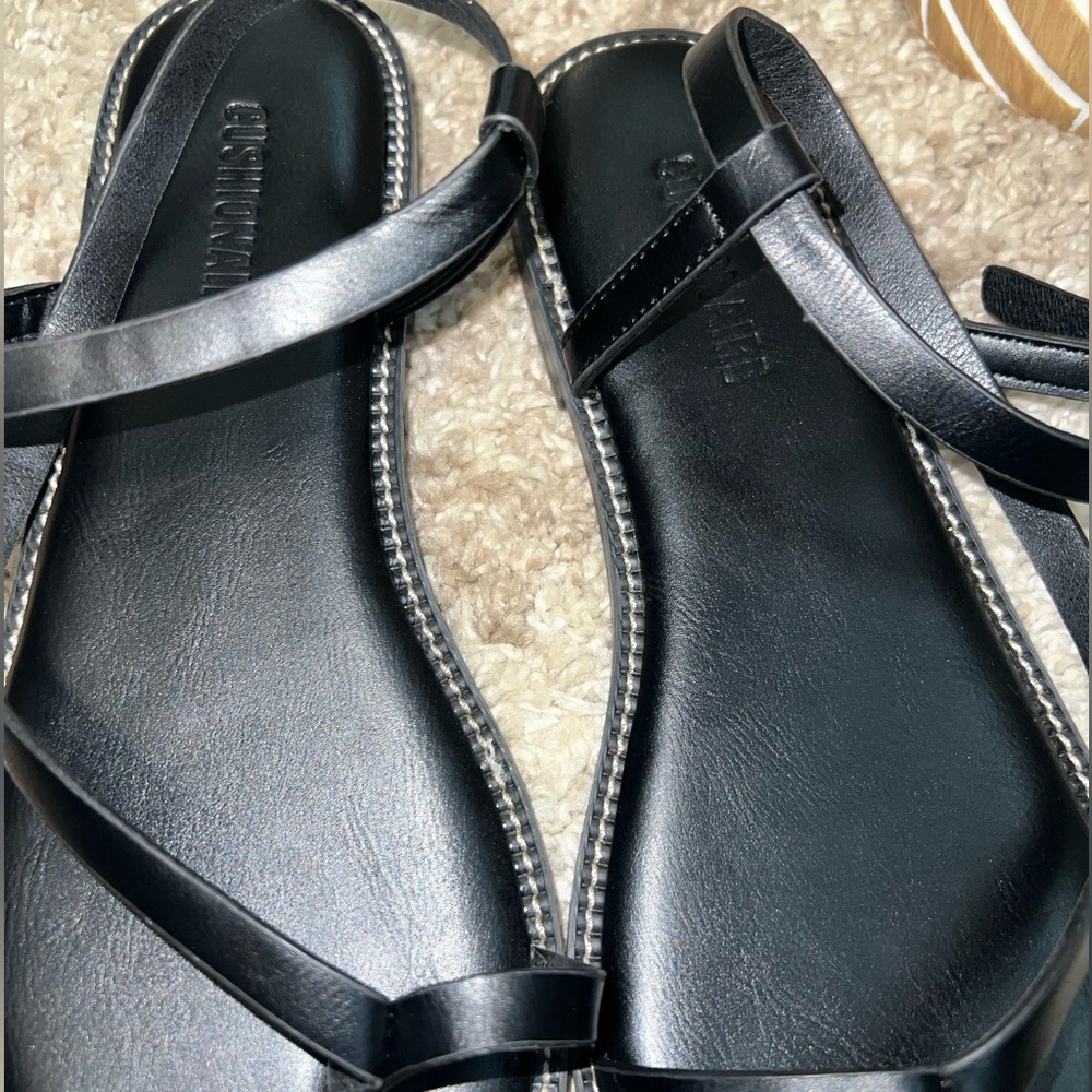 Black Sandals - Picture 6 of 6